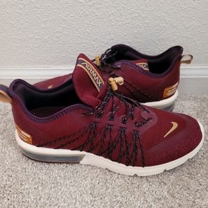 Maroon Nike Airmax